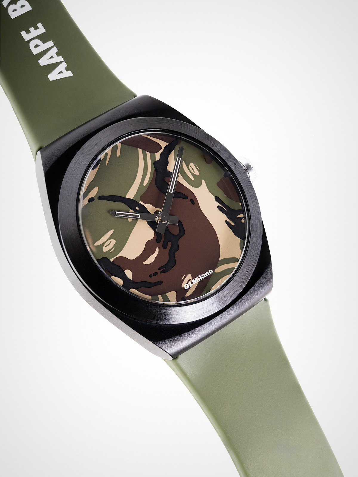 D1 x AAPE: Green Camo Canva