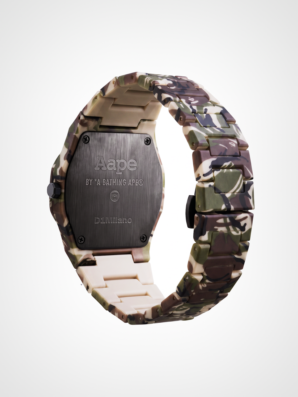 D1 x AAPE: Green Camo Carbon